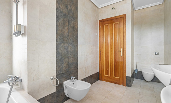 Reventa - 3. Casa pareada - Alicante - Costa Blanca Norte 