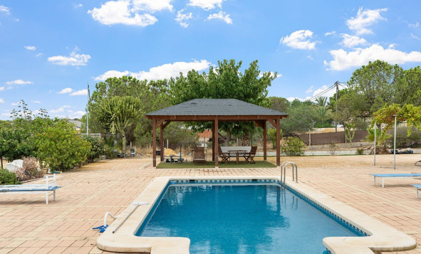 Reventa - 3. Casa pareada - Alicante - Costa Blanca Norte 