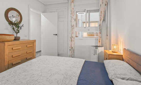 Herverkoop - 1. Appartement / flat - Torrevieja - Costa Blanca Zuid