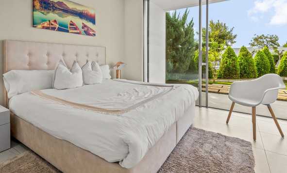 Herverkoop - 3. Halfvrijstaand huis - Las Colinas Golf and Country Club - Costa Blanca Zuid