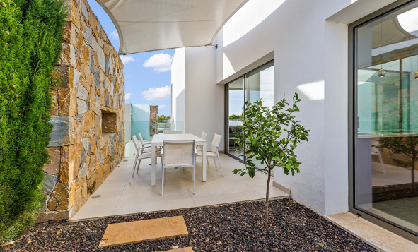 Herverkoop - 3. Halfvrijstaand huis - Las Colinas Golf and Country Club - Costa Blanca Zuid