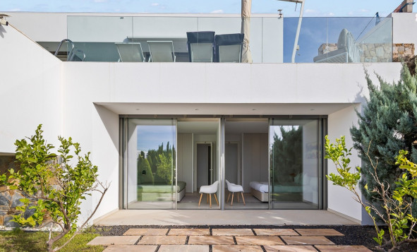 Herverkoop - 3. Halfvrijstaand huis - Las Colinas Golf and Country Club - Costa Blanca Zuid