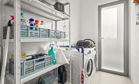 Herverkoop - 3. Halfvrijstaand huis - Las Colinas Golf and Country Club - Costa Blanca Zuid