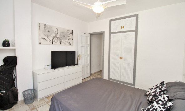 Herverkoop - 1. Appartement / flat - Villamartin - Costa Blanca Zuid