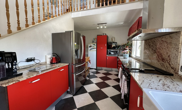 Resale - 3. Semi-detached house - Villamartin - Costa Blanca South