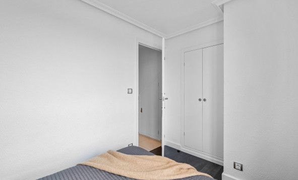 Herverkoop - 1. Appartement / flat - Punta Prima - Costa Blanca Zuid