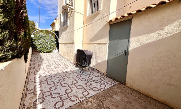 Herverkoop - 1. Appartement / flat - Playa Flamenca - Costa Blanca Zuid