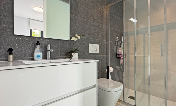 Herverkoop - 1. Appartement / flat - Orihuela Costa - Costa Blanca Zuid