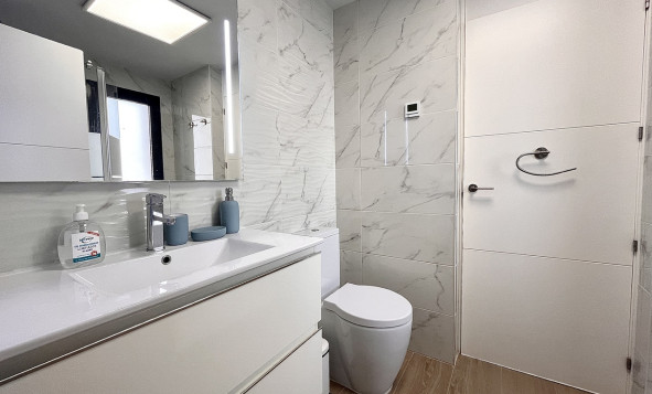 Herverkoop - 1. Appartement / flat - Villamartin - Costa Blanca Zuid