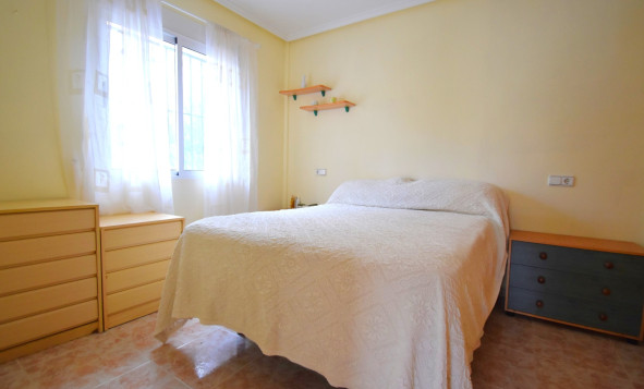 Herverkoop - 4. Halfvrijstaande villa - Orihuela Costa - Costa Blanca Zuid