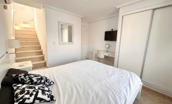 Resale - 2. Town house - La Mata - Costa Blanca South