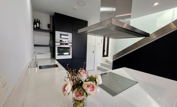 Herverkoop - 3. Halfvrijstaand huis - Los Dolses - Costa Blanca Zuid