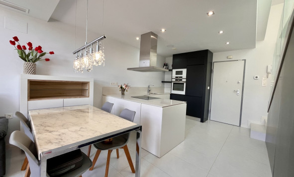 Herverkoop - 3. Halfvrijstaand huis - Los Dolses - Costa Blanca Zuid