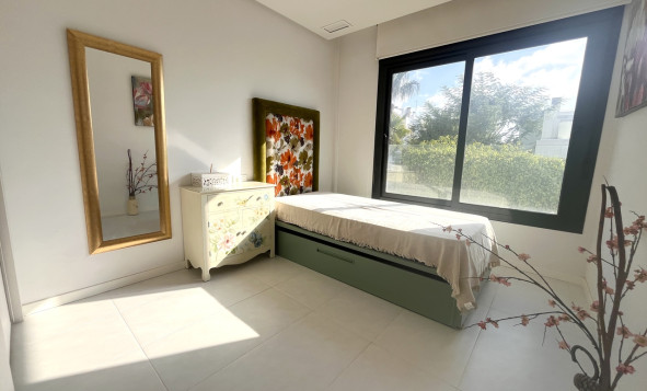 Herverkoop - 3. Halfvrijstaand huis - Los Dolses - Costa Blanca Zuid