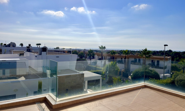 Herverkoop - 3. Halfvrijstaand huis - Los Dolses - Costa Blanca Zuid