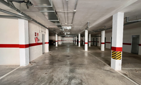 Herverkoop - 3. Halfvrijstaand huis - Los Dolses - Costa Blanca Zuid