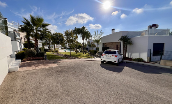 Herverkoop - 3. Halfvrijstaand huis - Los Dolses - Costa Blanca Zuid