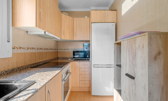 Herverkoop - 4. Halfvrijstaande villa - Ciudad Quesada - Costa Blanca Zuid