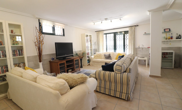 Herverkoop - 3. Halfvrijstaand huis - Algorfa - Costa Blanca Zuid