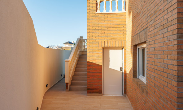 Herverkoop - 3. Halfvrijstaand huis - Ciudad Quesada - Costa Blanca Zuid