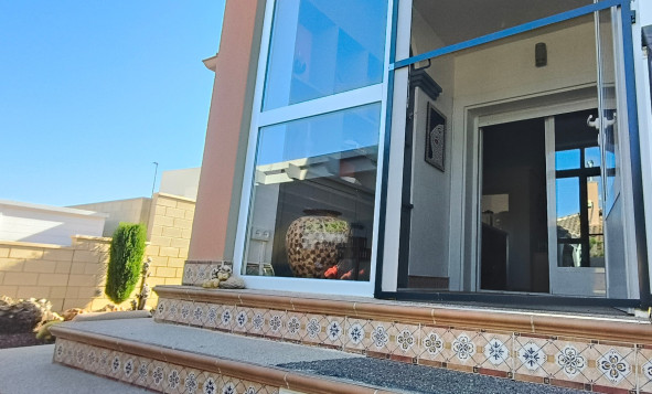 Resale - 6. Detached villa - La Romana - Costa Blanca North