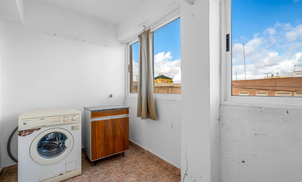 Herverkoop - 1. Appartement / flat - Torrevieja - Costa Blanca Zuid