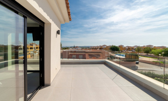 Herverkoop - 3. Halfvrijstaand huis - Los Montesinos - Costa Blanca Zuid