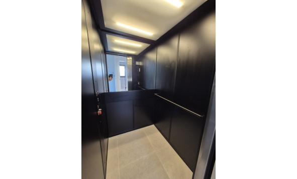 Herverkoop - 3. Halfvrijstaand huis - Los Montesinos - Costa Blanca Zuid