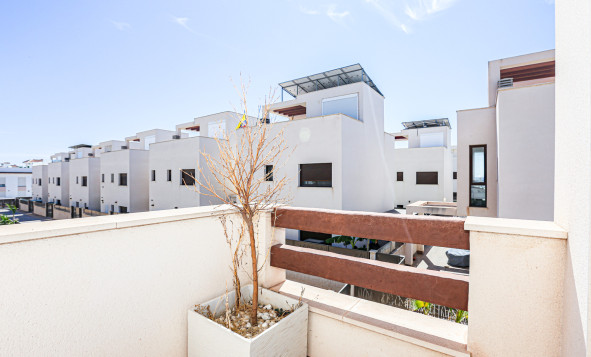 Herverkoop - 3. Halfvrijstaand huis - Ciudad Quesada - Costa Blanca Zuid