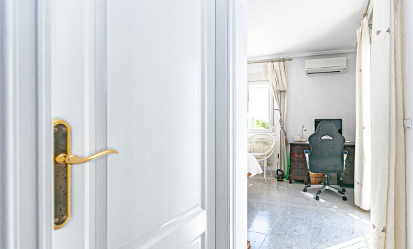 Reventa - 3. Casa pareada - Campoamor - Costa Blanca Sur