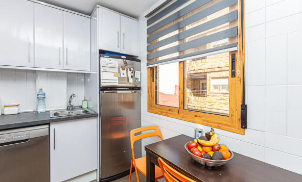 Herverkoop - 1. Appartement / flat - Torrevieja - Costa Blanca Zuid