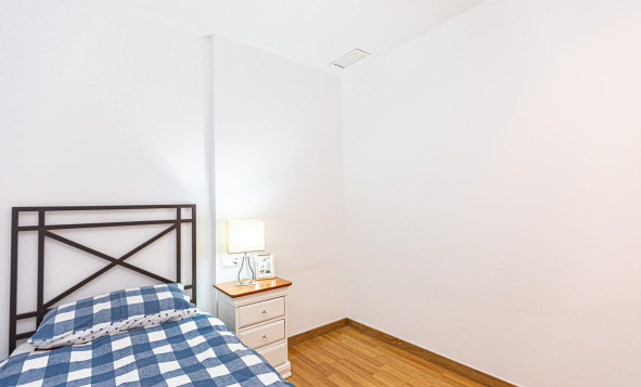 Herverkoop - 1. Appartement / flat - Torrevieja - Costa Blanca Zuid