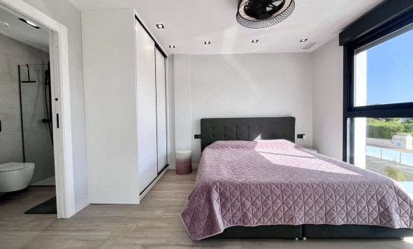 Reventa - 3. Casa pareada - Playa Flamenca - Costa Blanca Sur