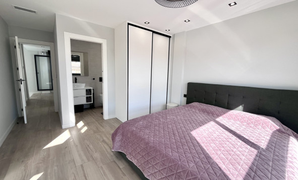 Reventa - 3. Casa pareada - Playa Flamenca - Costa Blanca Sur