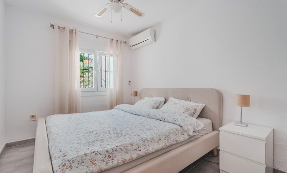 Herverkoop - 1. Appartement / flat - Villamartin - Costa Blanca Zuid