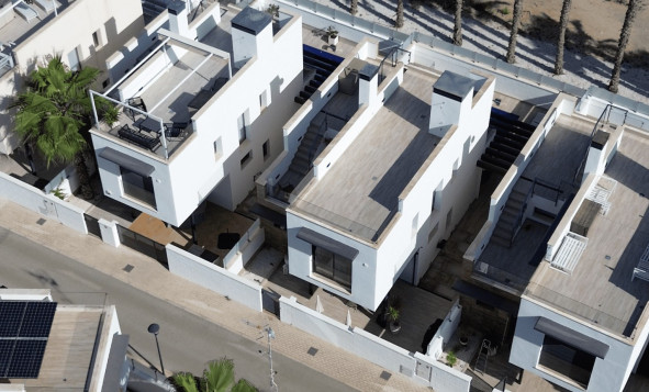 Herverkoop - 3. Halfvrijstaand huis - Orihuela Costa - Costa Blanca Zuid