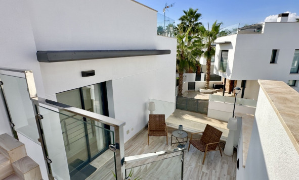 Herverkoop - 3. Halfvrijstaand huis - Orihuela Costa - Costa Blanca Zuid