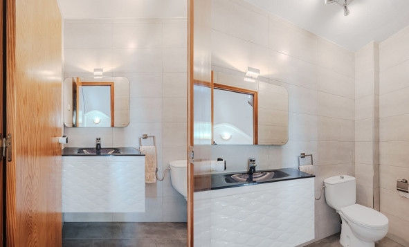 Herverkoop - 1. Appartement / flat - Villamartin - Costa Blanca Zuid