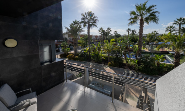 Herverkoop - 2. Town house / tussenwoning - Los Dolses - Costa Blanca Zuid