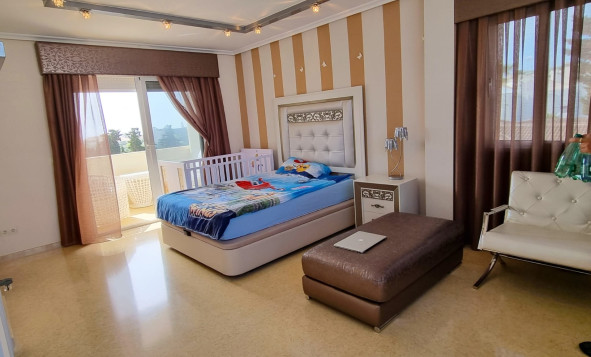 Herverkoop - 3. Halfvrijstaand huis - Torrevieja - Costa Blanca Zuid