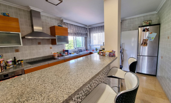 Herverkoop - 3. Halfvrijstaand huis - Torrevieja - Costa Blanca Zuid