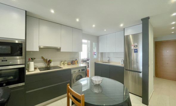 Herverkoop - 1. Appartement / flat - Torrevieja - Costa Blanca Zuid