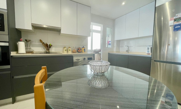 Herverkoop - 1. Appartement / flat - Torrevieja - Costa Blanca Zuid