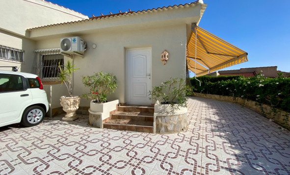 Resale - 3. Semi-detached house - Ciudad Quesada - Costa Blanca South