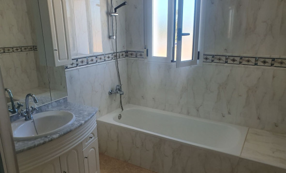 Herverkoop - 3. Halfvrijstaand huis - Algorfa - Costa Blanca Zuid