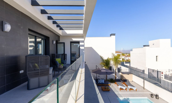 Herverkoop - 3. Halfvrijstaand huis - Algorfa - Costa Blanca Zuid