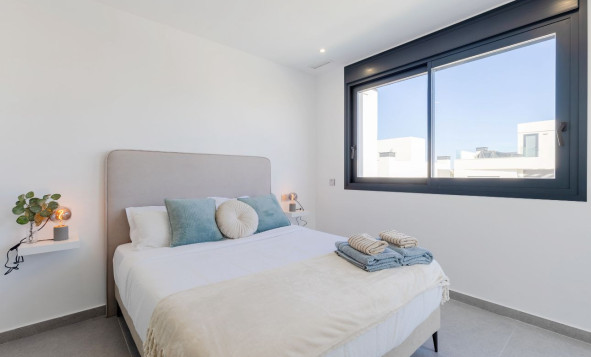 Herverkoop - 3. Halfvrijstaand huis - Algorfa - Costa Blanca Zuid