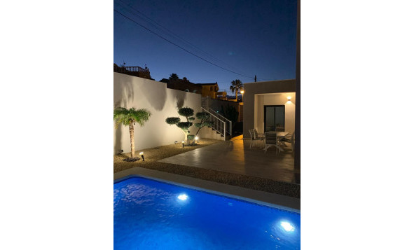 Herverkoop - 3. Halfvrijstaand huis - Ciudad Quesada - La Marquesa