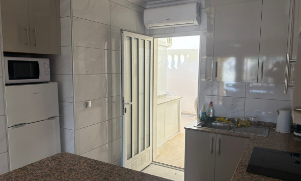 Herverkoop - 1. Appartement / flat - Algorfa - Costa Blanca Zuid