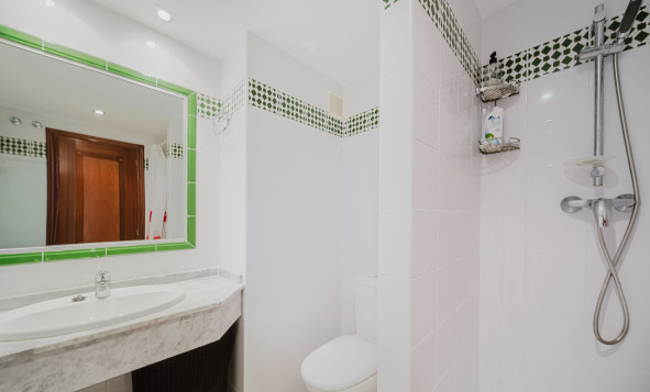 Herverkoop - 1. Appartement / flat - Torrevieja - Costa Blanca Zuid